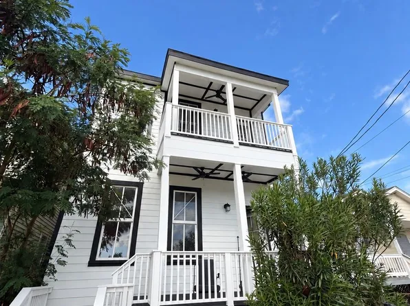905 27th St, Galveston, TX 77550