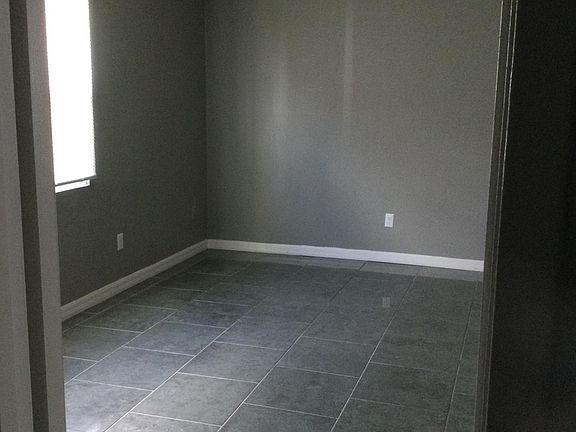 5th image of 1602 S Crystal Lake Dr APT 7