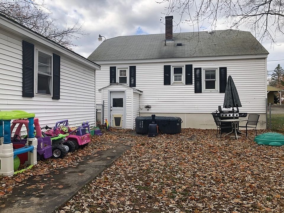 89 Litchfield Ave, Dracut, MA 01826 Zillow