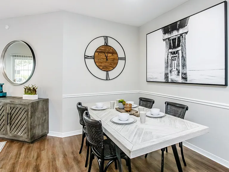 Registry at Windsor Parke — Photo 37
