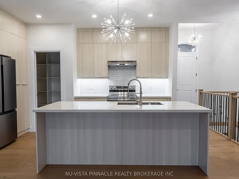 280 Stathis Blvd — Photo 12