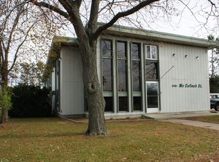 3401 McCulloch St APT 204, Stevens Point, WI 54481