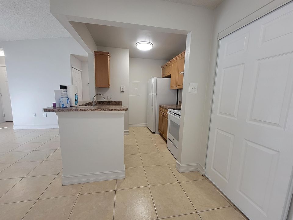 2nd image of 3827 Crows Nest Dr Unit 102