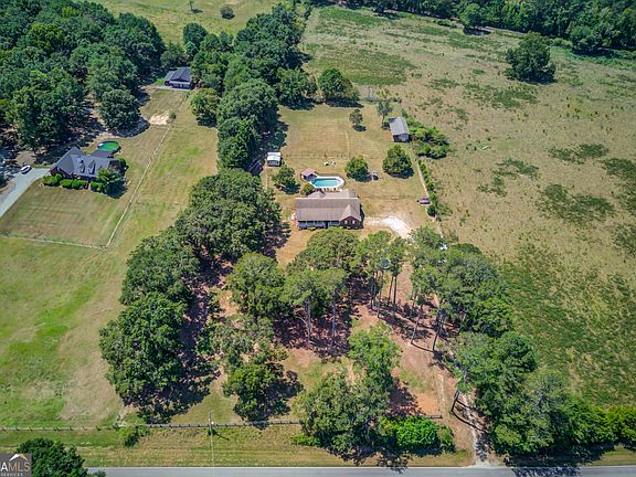 4th image of 2373 Whitney Rd