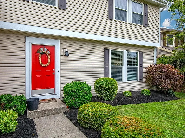 6887 Running Deer Pl — Photo 3