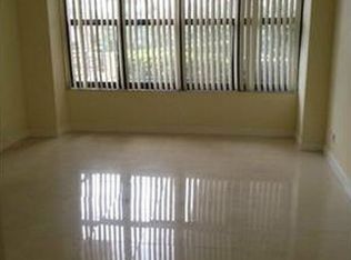 2500 Parkview Dr APT 307C, Hallandale Beach, FL 33009