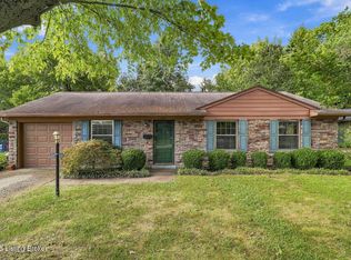 8801 Blossom Ln, Plantation, KY 40242