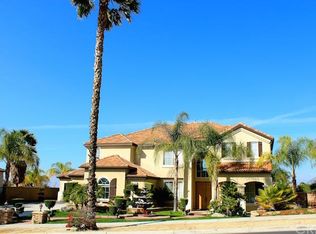 17059 Grove Dr, Riverside, CA 92503