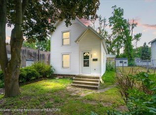 625 W Jefferson St, Grand Ledge, MI 48837