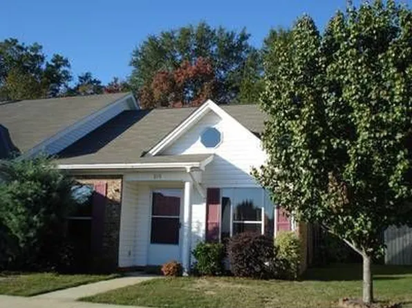 216 James Dr, Millbrook, AL 36054