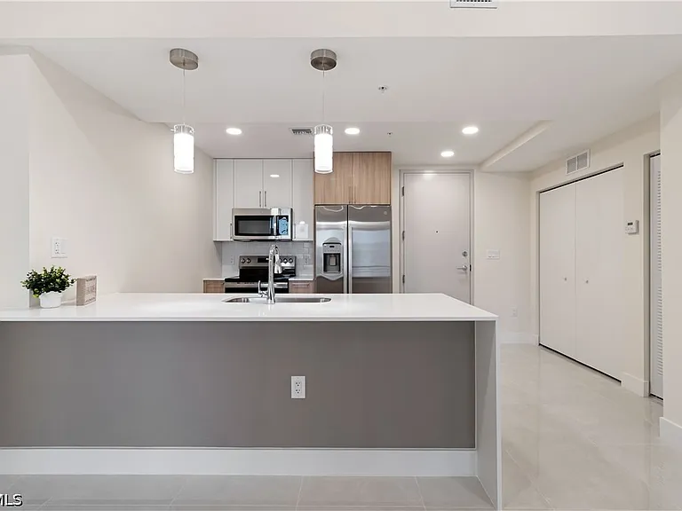 26600 Rosewood Pointe Dr #B-101 — Photo 2