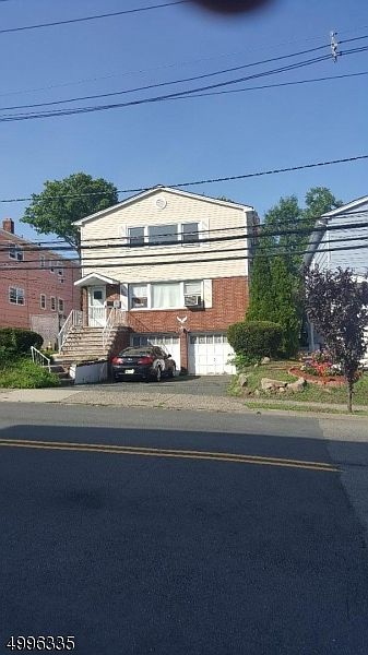 1st image of 464 Boyden Ave