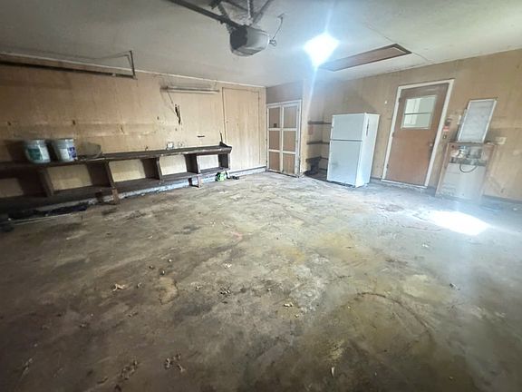 5th image of 7452 NW 7th St