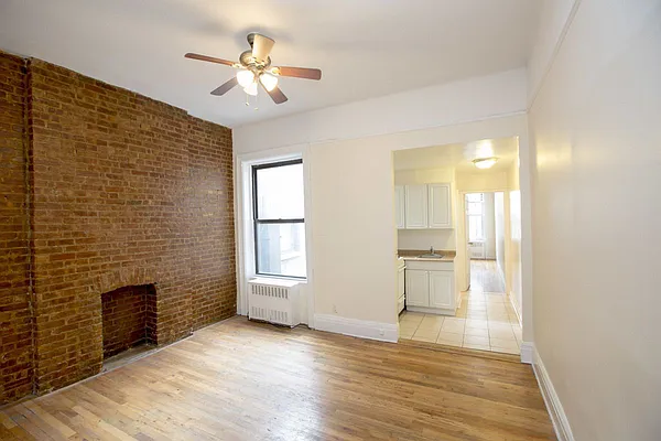 Rented by Cooper & Cooper Real Estate | media 9