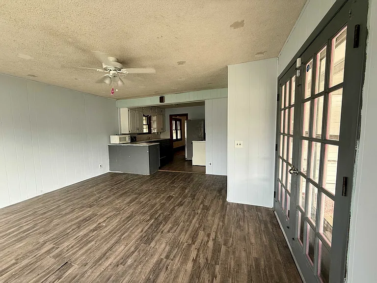 2220 Doniphan Ave — Photo 17