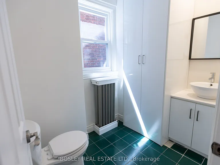 411 Shaw St #2 — Photo 7