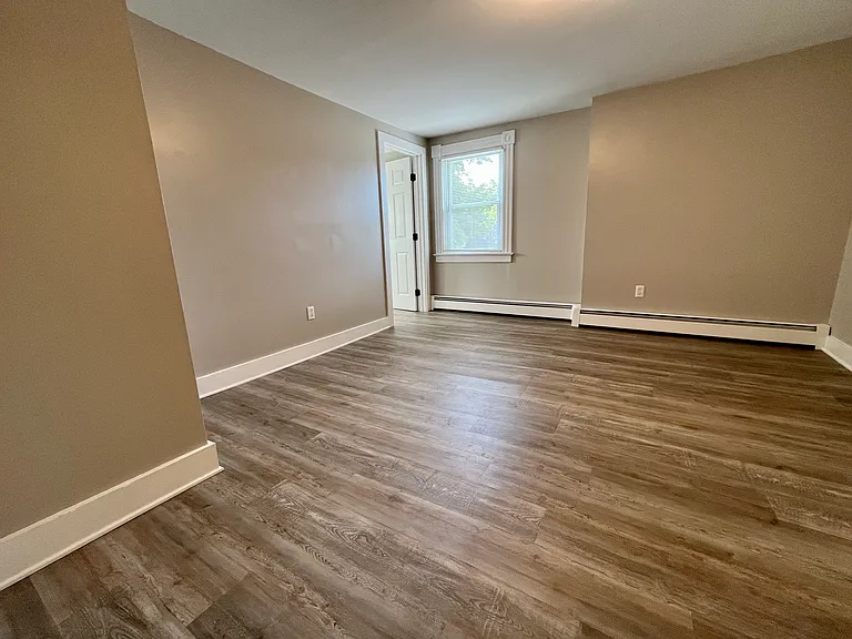 7-9 Pleasant St #7D — Photo 9