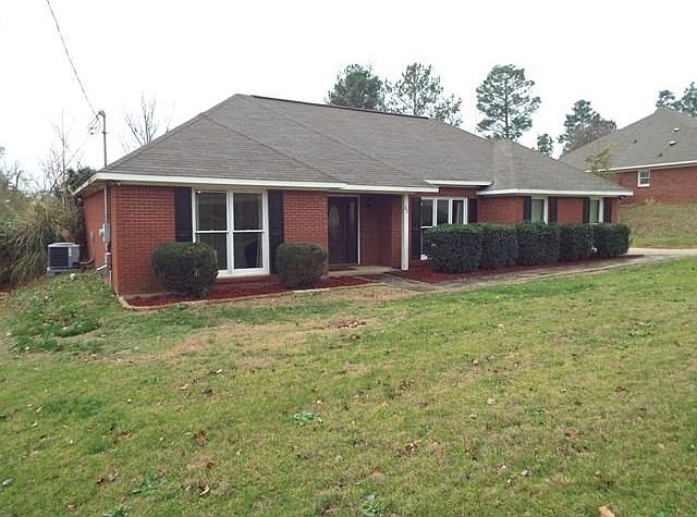 1st image of 87 Lee Road 555