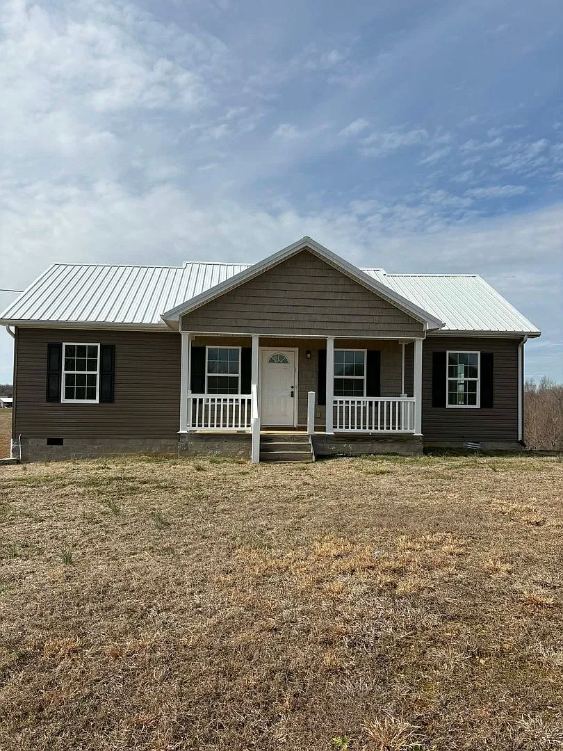 Country Living Comfort! — Photo 1
