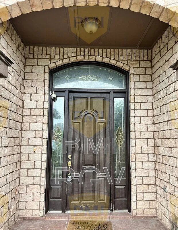 3 bed, 2.0 bath, 4800 sqft, $1,550 — Photo 2