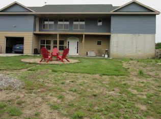 7359 E Birch Rd, Adams, NE 68301