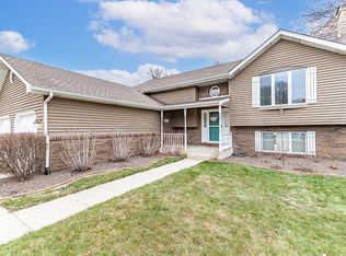 343 N Lillian St, Griffith, IN 46319