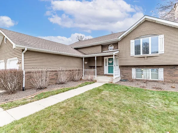 343 N Lillian St, Griffith, IN 46319