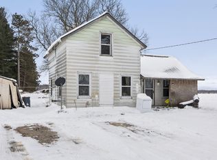 20305 Meceola Rd, Hersey, MI 49639