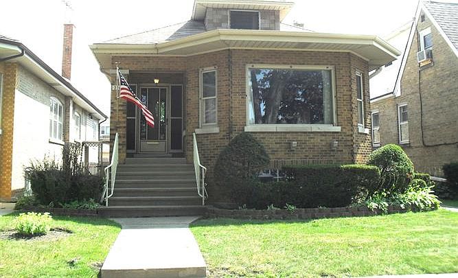 1st image of 2209 N 76th Ave