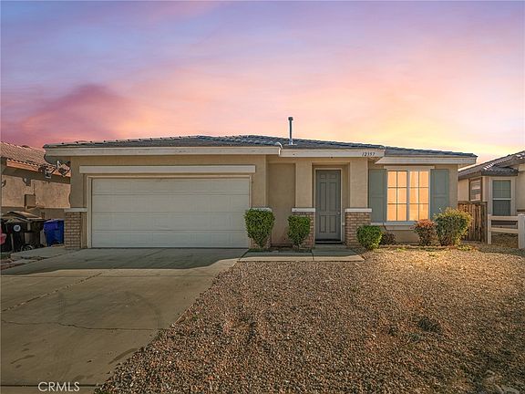 2nd image of 12357 Luna Rd