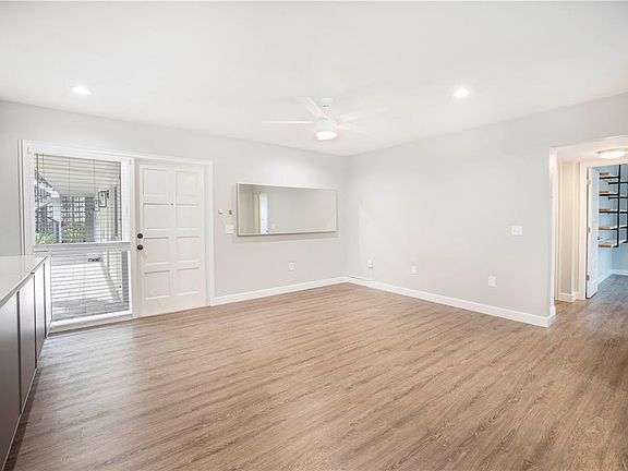 3rd image of 125 5th Ave NE APT 160