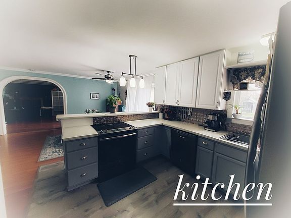 4th image of 63132 Ivy Dr