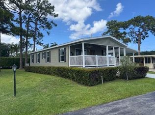 4209 Royal Manor Blvd LOT 136, Boynton Beach, FL 33436