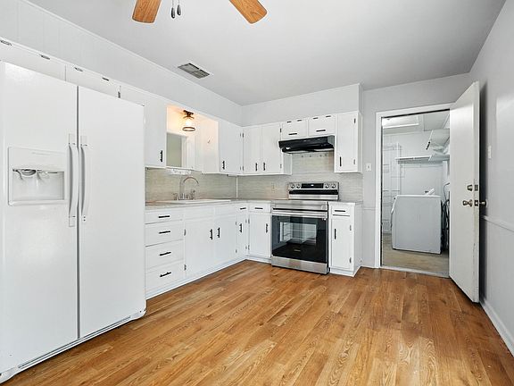 4th image of 2349 Marsalis Dr