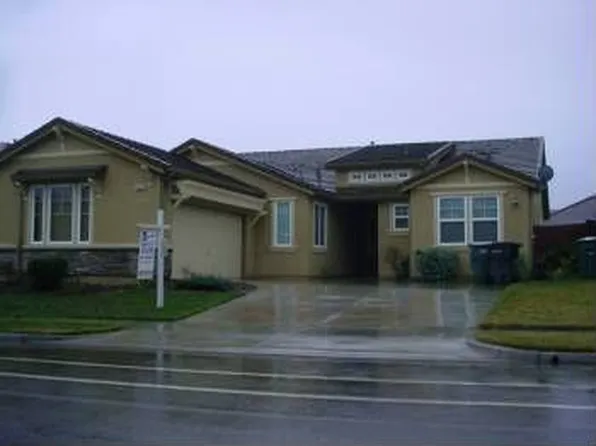 1416 Shearwater Dr, Patterson, CA 95363