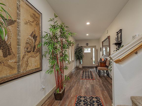 5th image of 10905 NW 22nd Ave