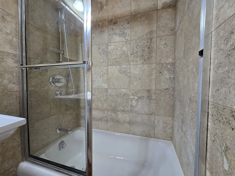 10 Monte Luz — Photo 12