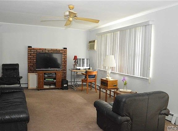 5th image of 50 John Dr