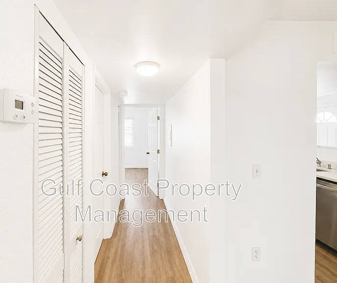 5310 26th St W #1406 — Photo 7