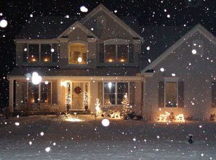 93 Clover Hill Ln, Spring City, PA 19475