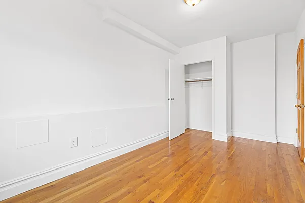 Rented by REAL New York | media 9