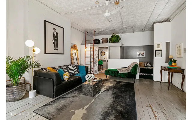 Rented by Douglas Elliman | media 8