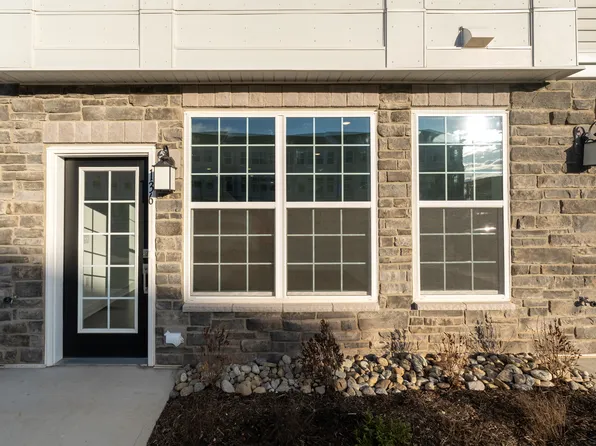 136 Stoutsburg Blvd #136, Pennington, NJ 08534