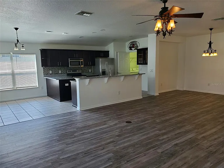 5521 43 Road St — Photo 5