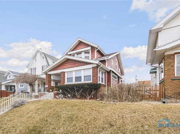 221 Raymer Blvd, Toledo, OH 43605