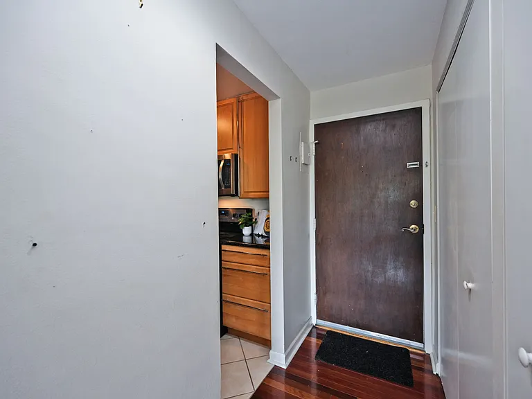 1815 William Howard Taft Rd #701 — Photo 7