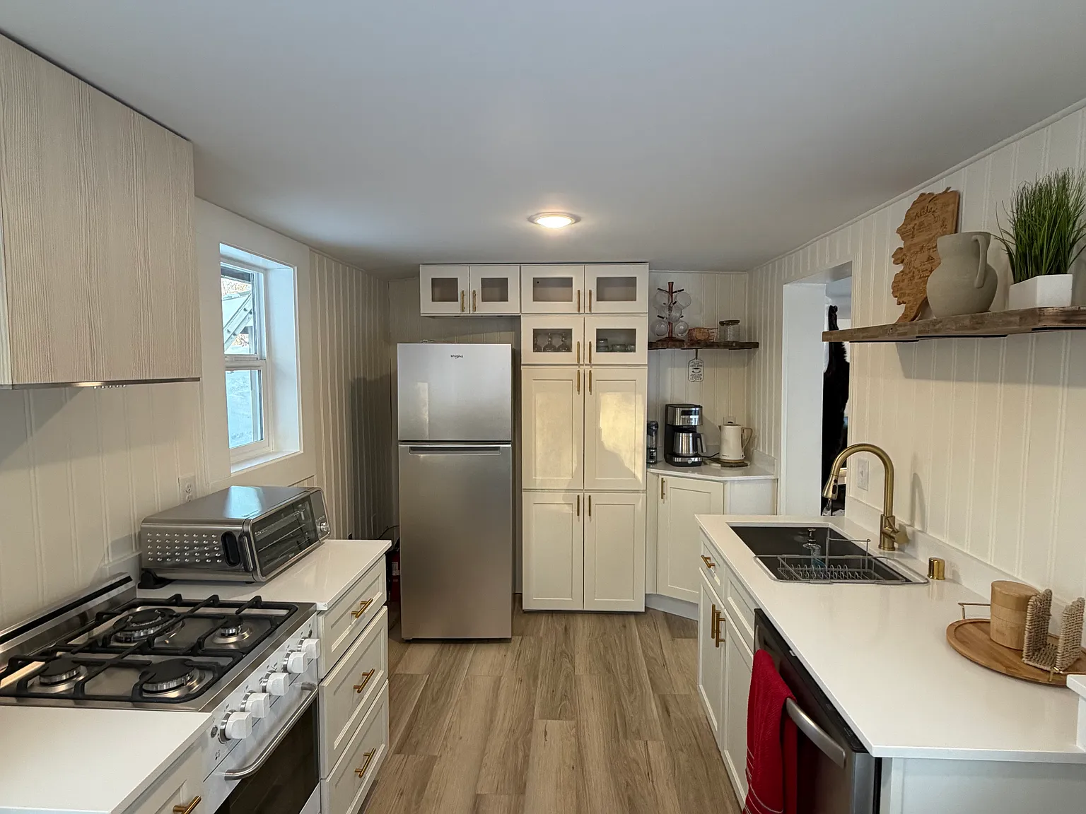 2 bed, 923 sqft, $2,500 — Photo 4
