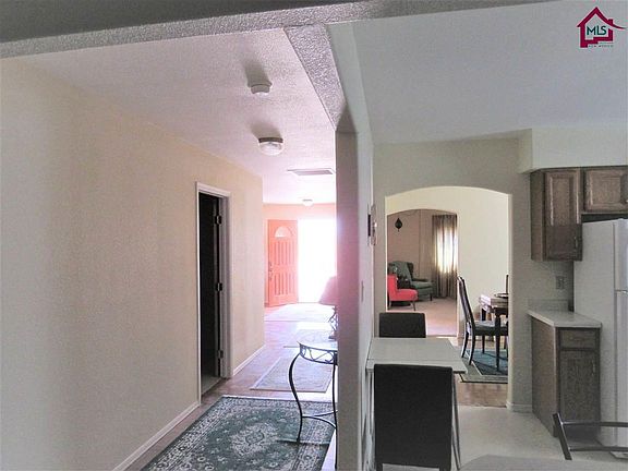 4th image of 5717 Cedarwood Ct