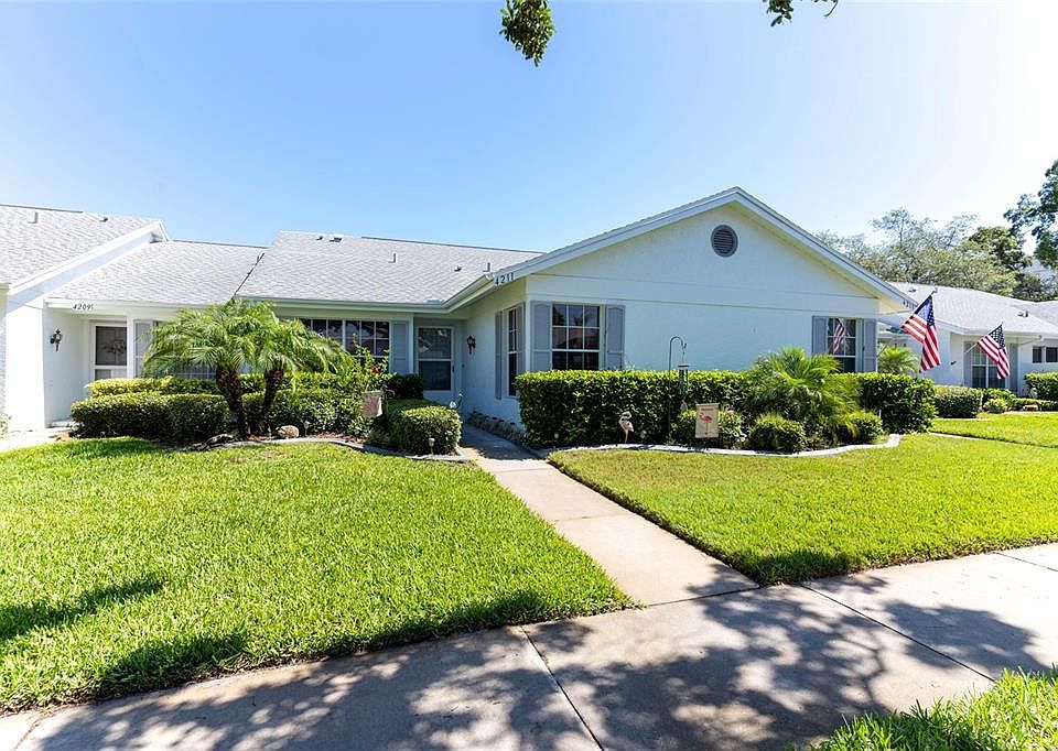 1st image of 4211 Castlewood Dr