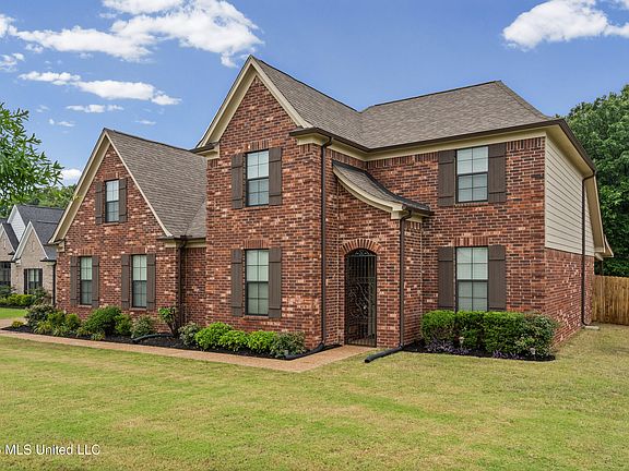 3rd image of 6455 Chippewa Dr